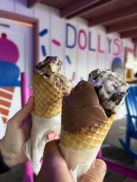 Dolly’s Ice Cream Bar
