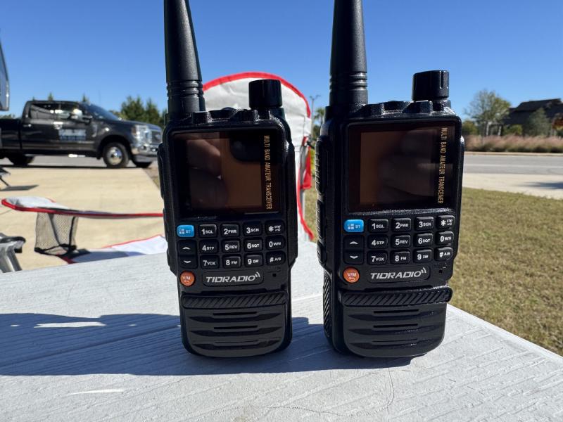image from TIDRadio GMRS Handheld Radios
