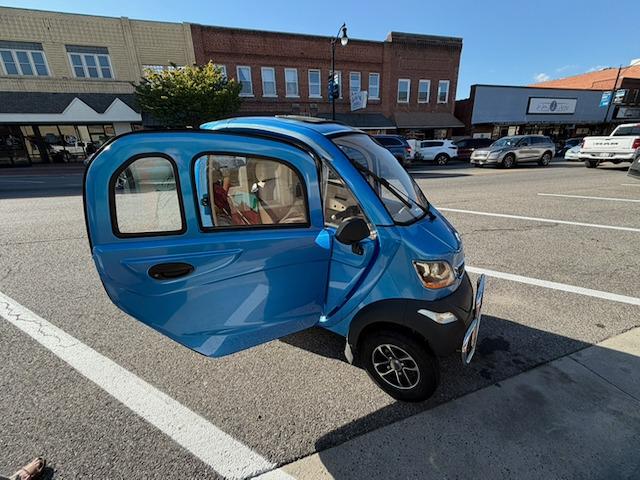 image from While in Wytheville we saw this neat little car